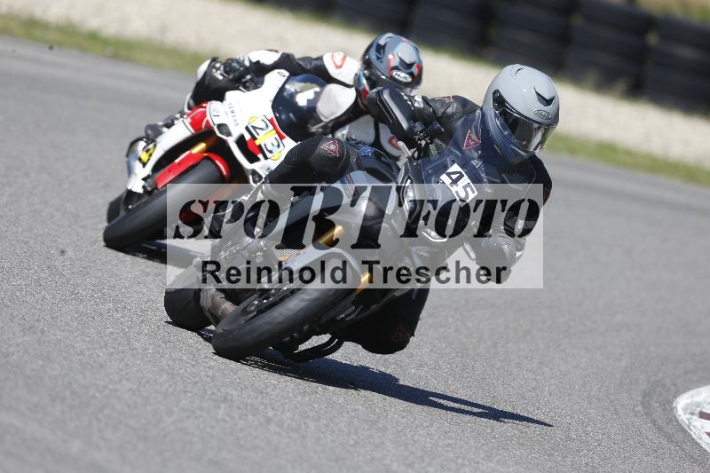 /Archiv-2025/48 25.08.2025 Cornu Master School ADR/blau-bleu/45